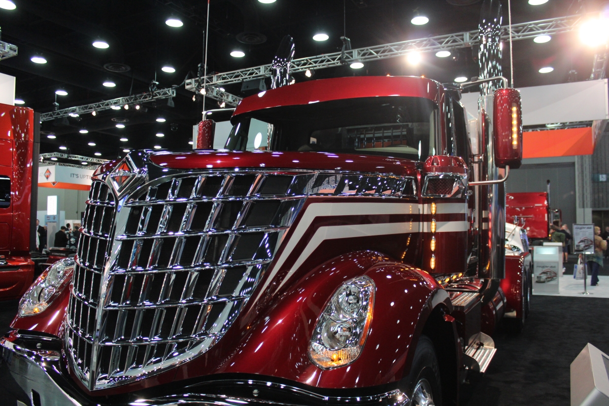 Mid American Truck Show 2024 Image to u